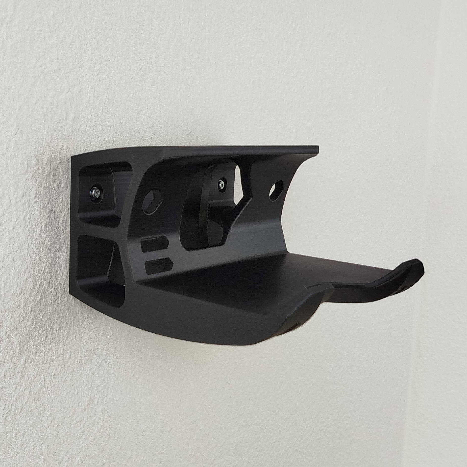 Wandhalterung für ResMed AirSense 11 | Premium Halterung inkl. Dübel u. Schrauben | perfekt für Schlafzimmer u. Wohnmobil